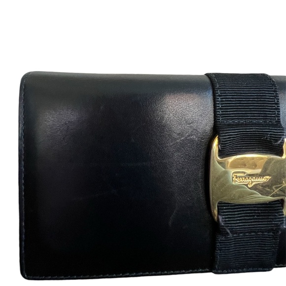 Salvatore Ferragamo Black Bi-Fold Wallet - Picture 11 of 13